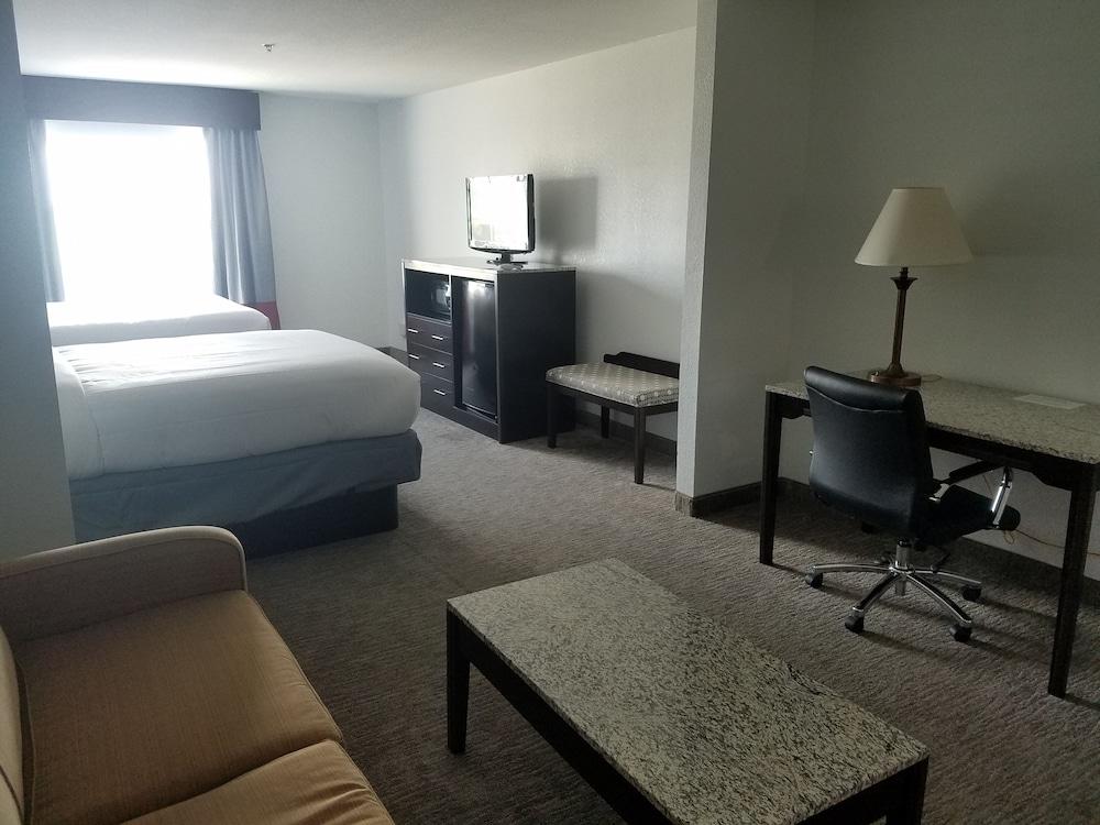Comfort Inn & Suites Gatesville Near Fort Cavazos Esterno foto