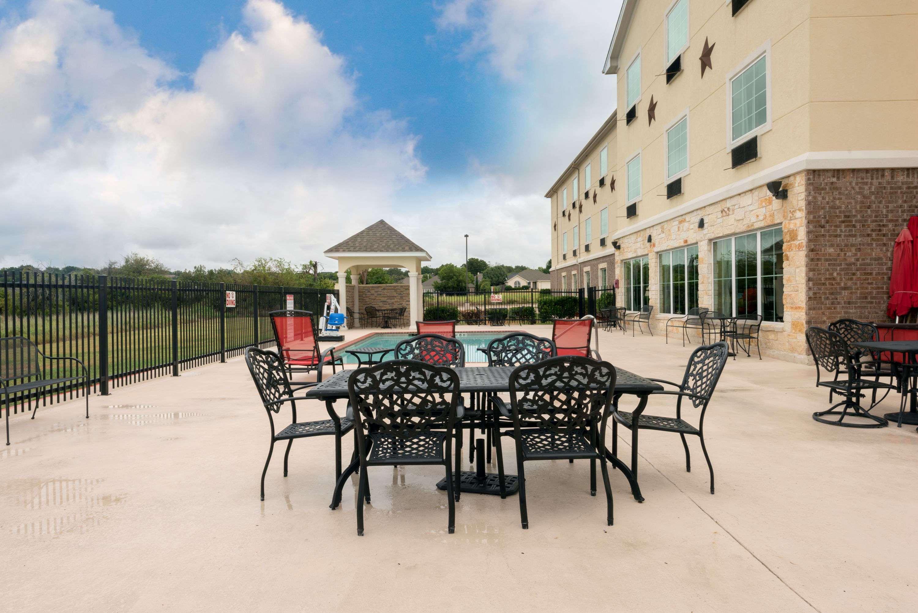 Comfort Inn & Suites Gatesville Near Fort Cavazos Esterno foto